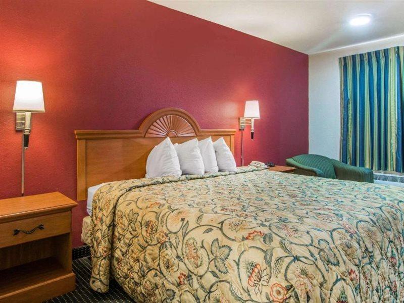 Rodeway Inn La Grange Ngoại thất bức ảnh